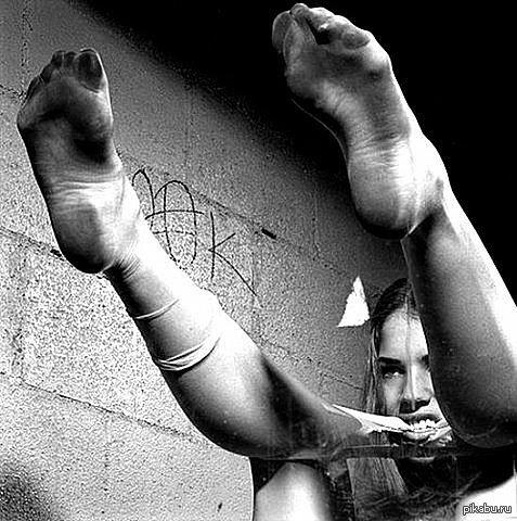 А в ресторане стынет ужин...