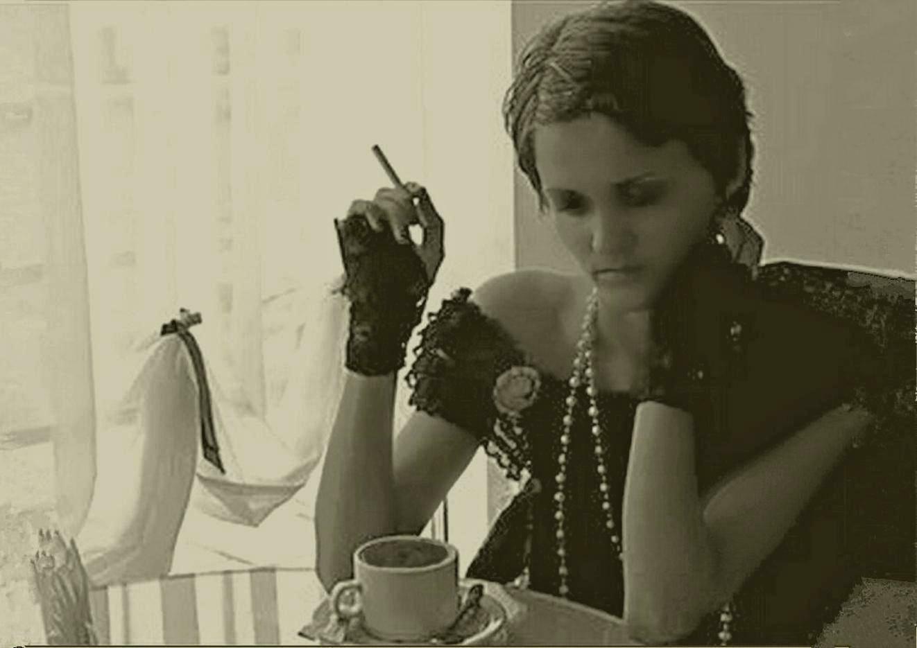 ЧАШЕЧКА  КОФЕ