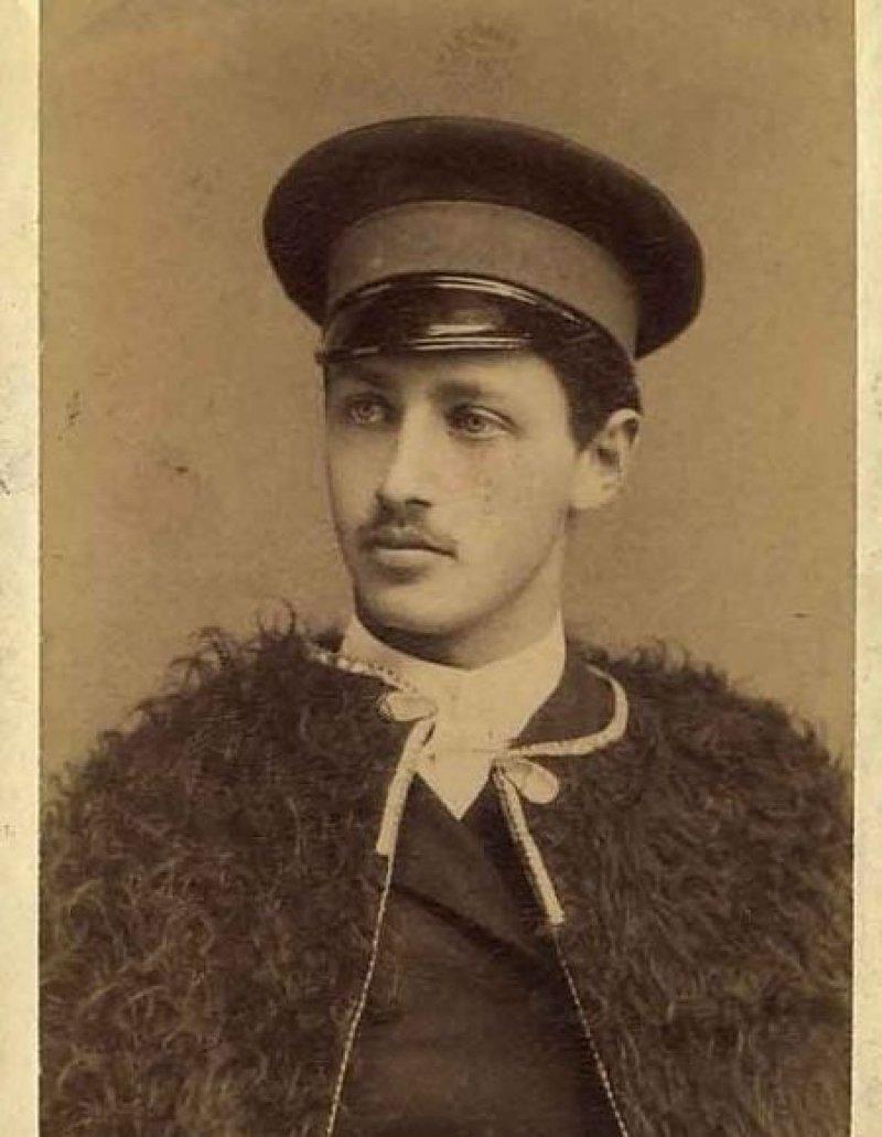 Слагать сонеты