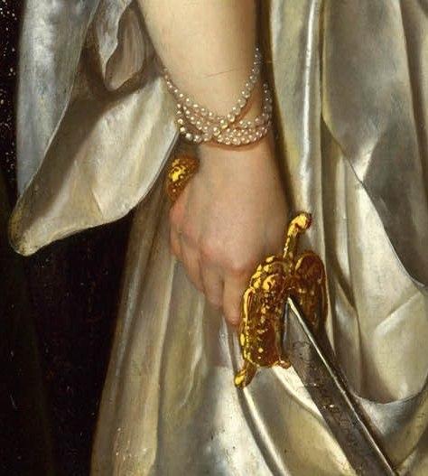 Тиран, жестокость и любовь.