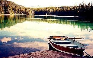 Лодка у причала