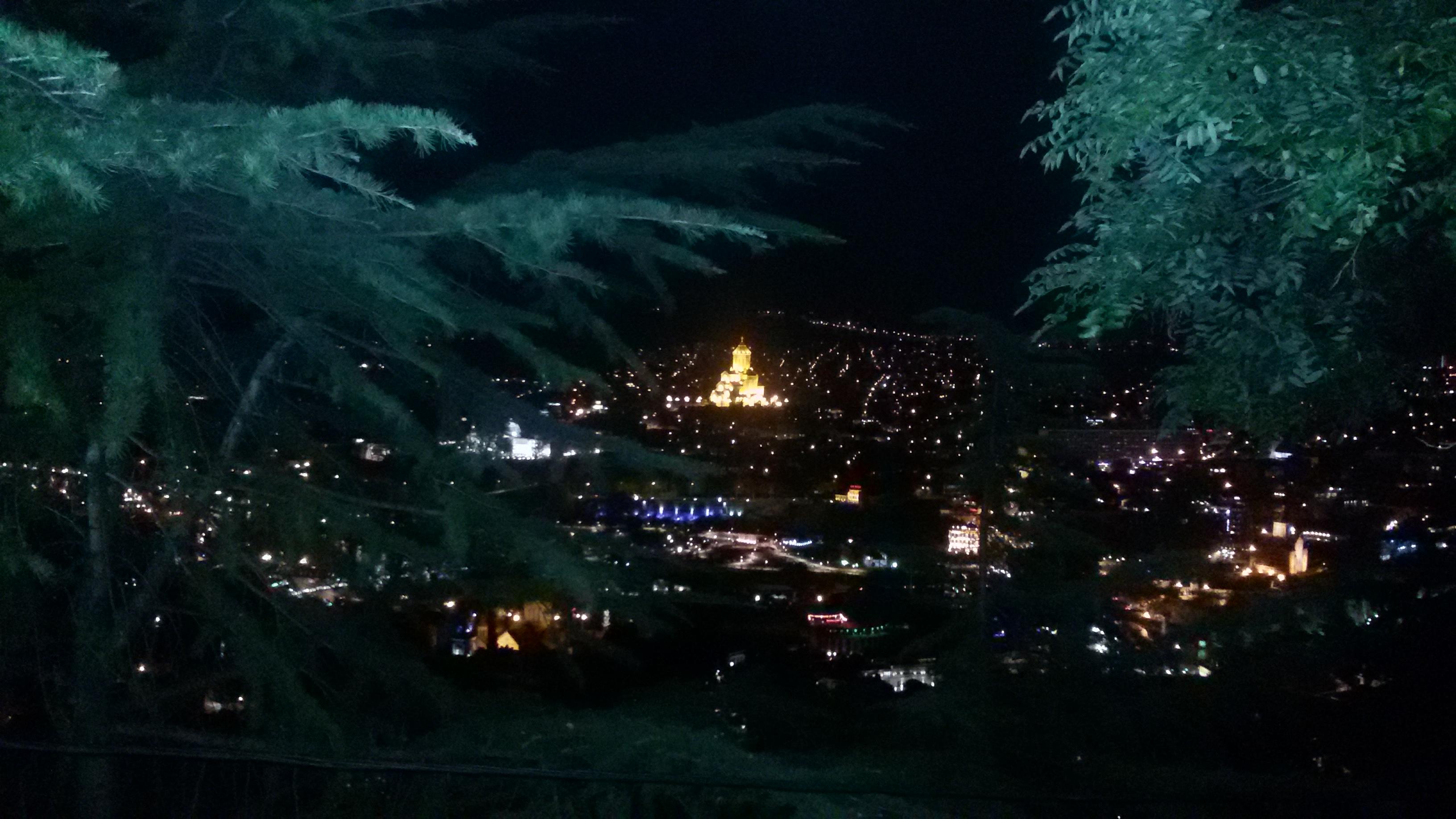 И ЭТИХ СНОВ ПРЕКРАСНЕЙ НЕТ