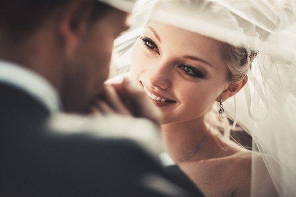 У счастливой Женщины,глаза счастливые