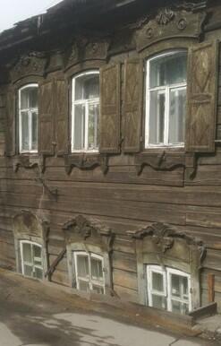 Глотал кусками счастье света...