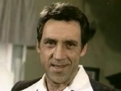 Чтоб уйти всенародно из гранита