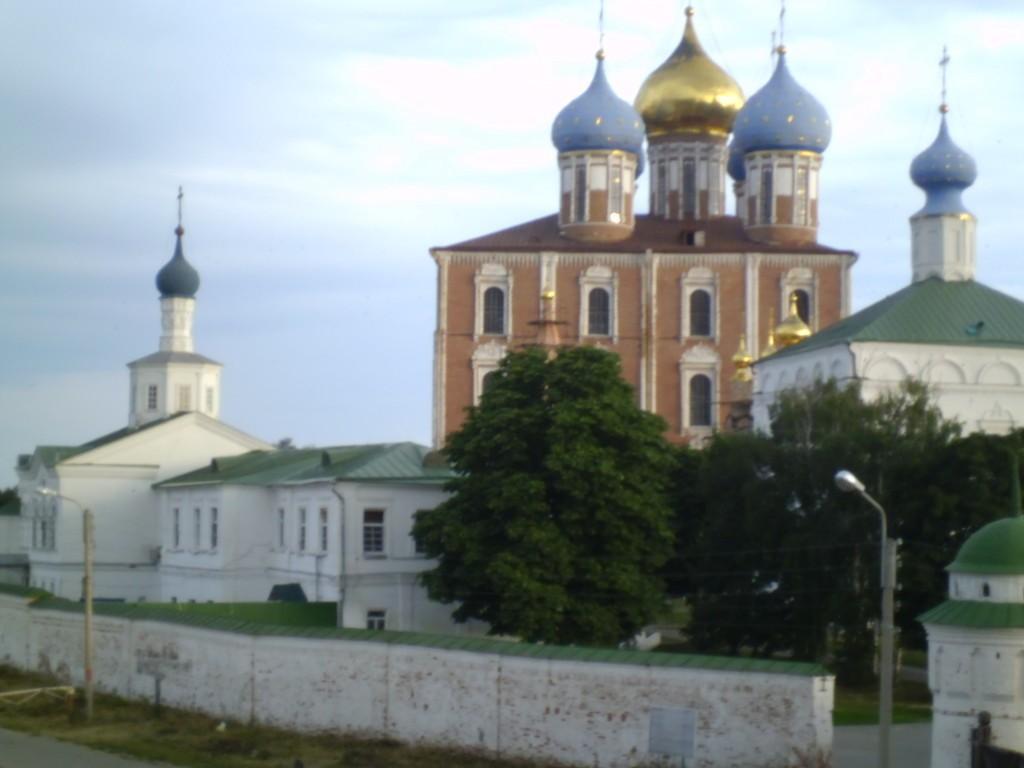 Светлый праздник.( Из цикла "Сны о детстве").