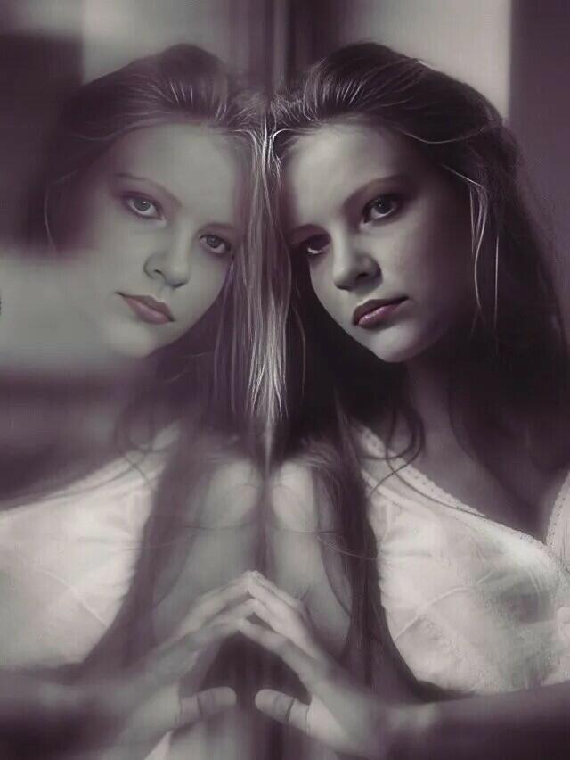 Я ГОВОРИЛА С ПУСТОТОЙ...