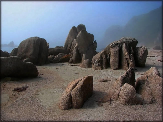 Молчание камней...