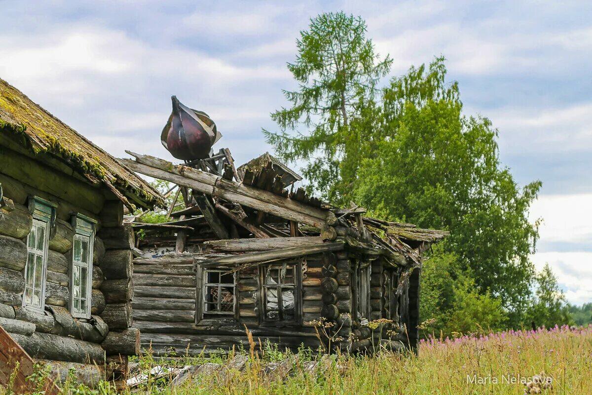 Спят домишки неказистые 