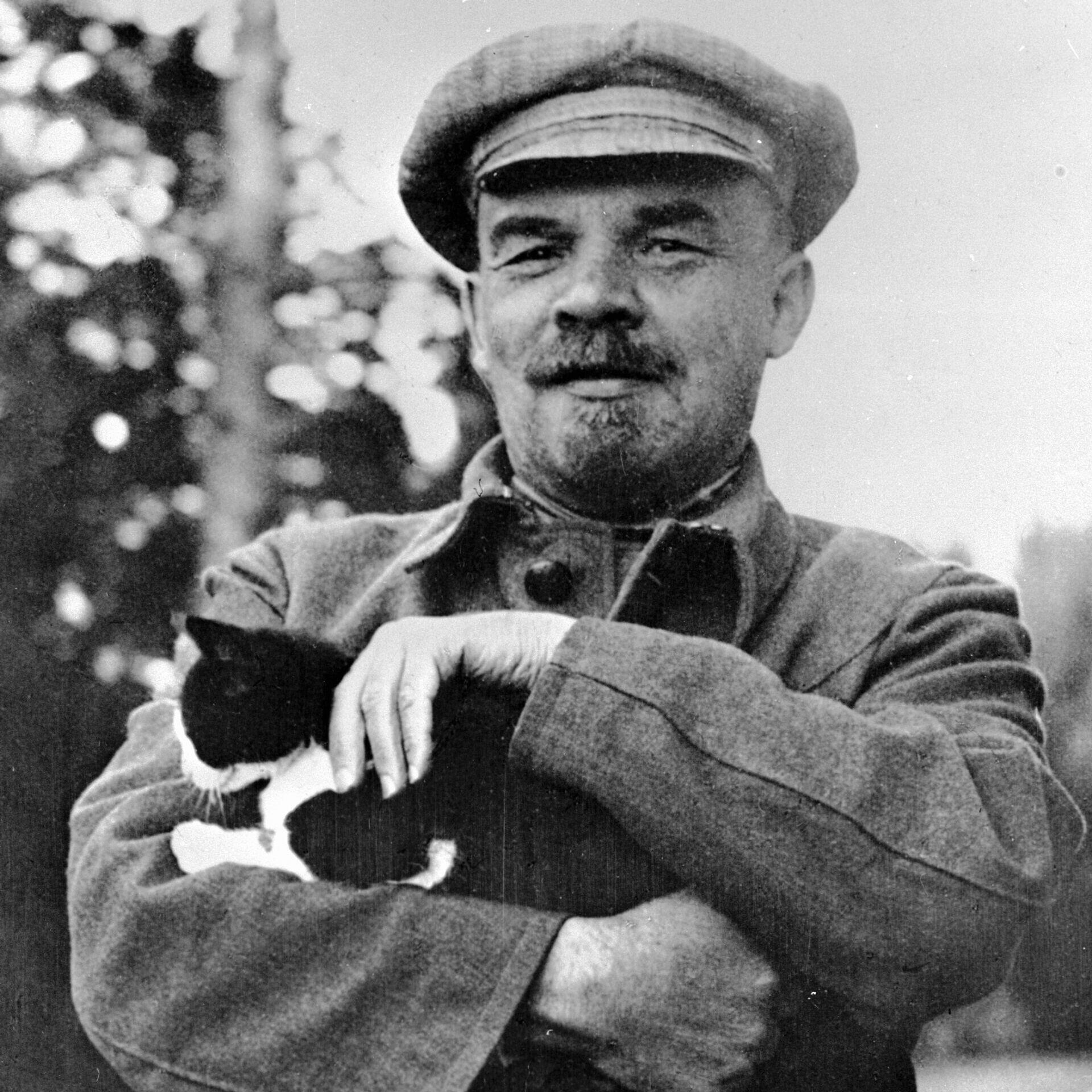 Владимир Ленин (22.04.1870-21.01.1924)