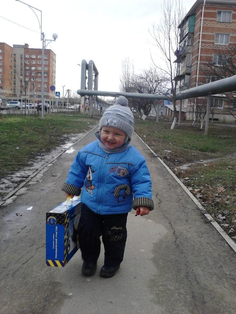 ПЕРВАЯ ЛЮБОВЬ