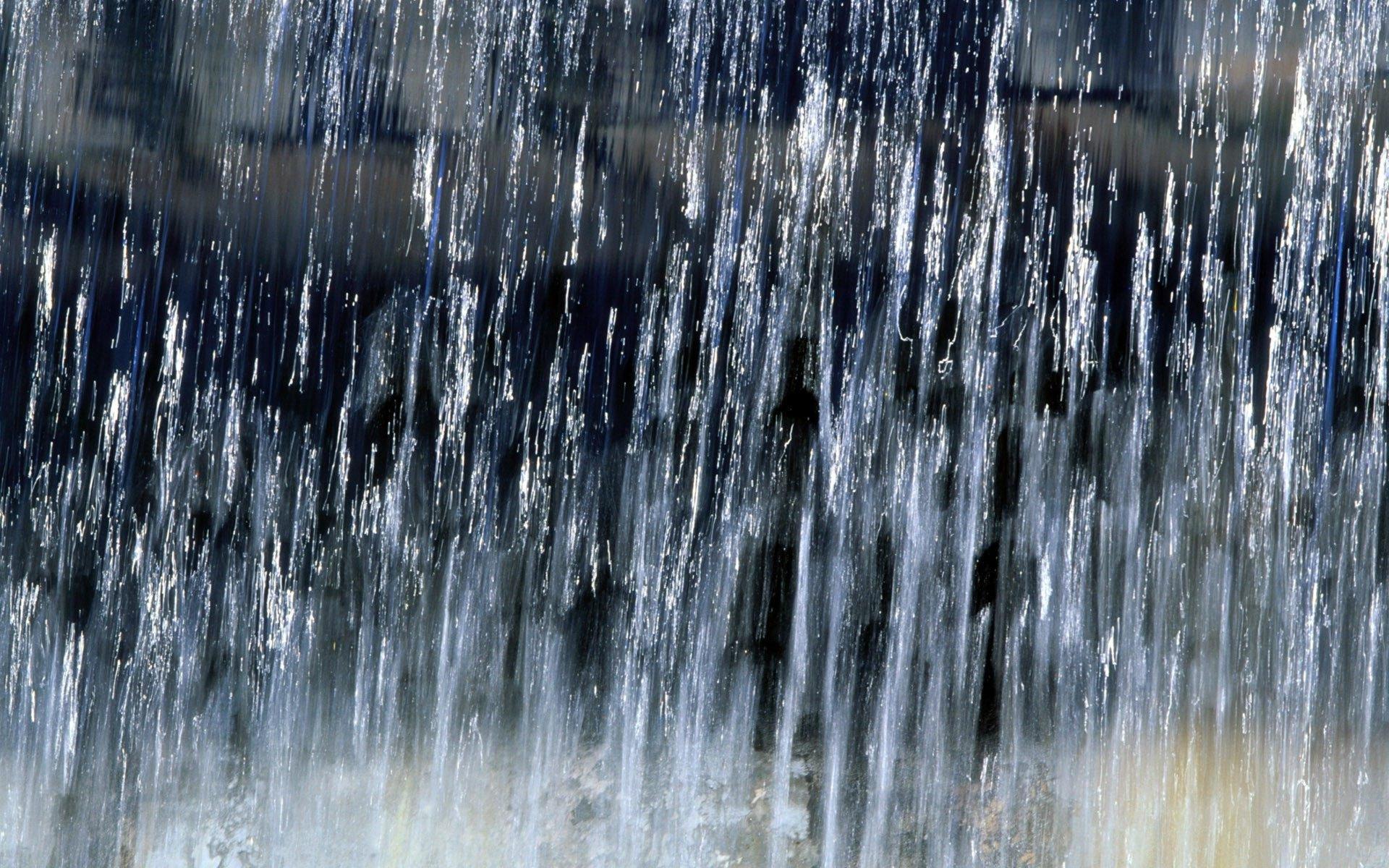 Серый  ливень...