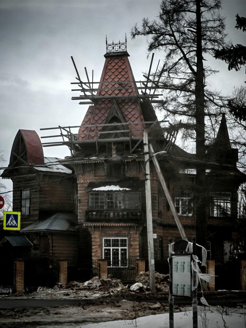 Старые дома