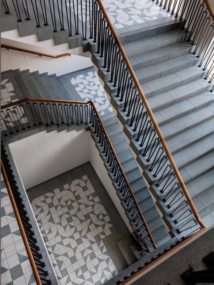 Прольется свет