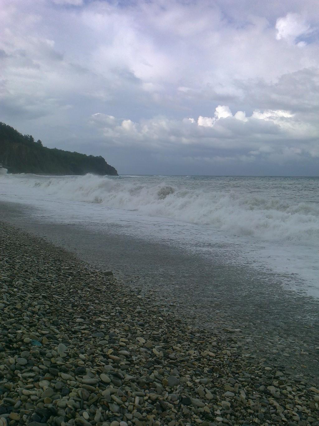 Дикий пляж.