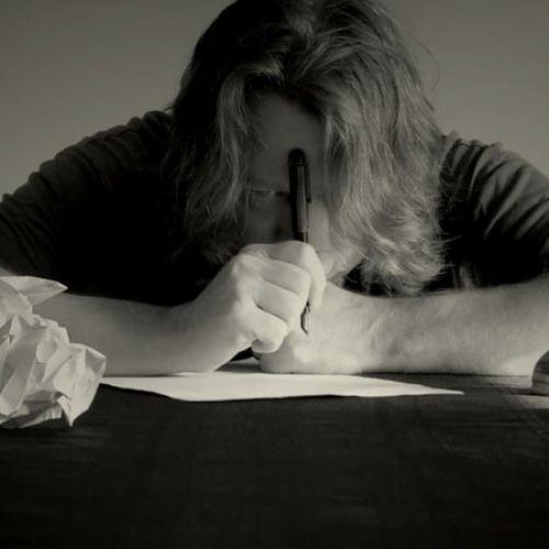 Мне кажется, что вы поэт устали.