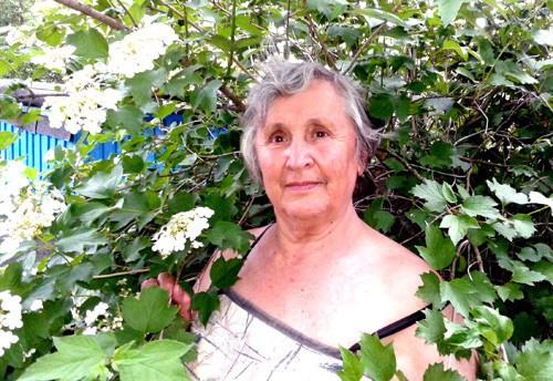 Посреди лета жаркого