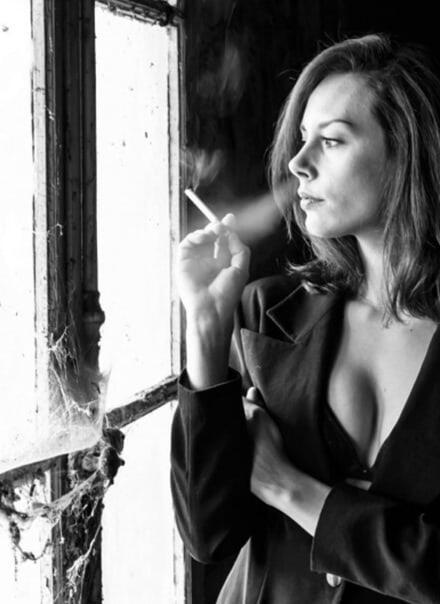 "Лишь ты да я,но в доме душно..." (25.09.2021)