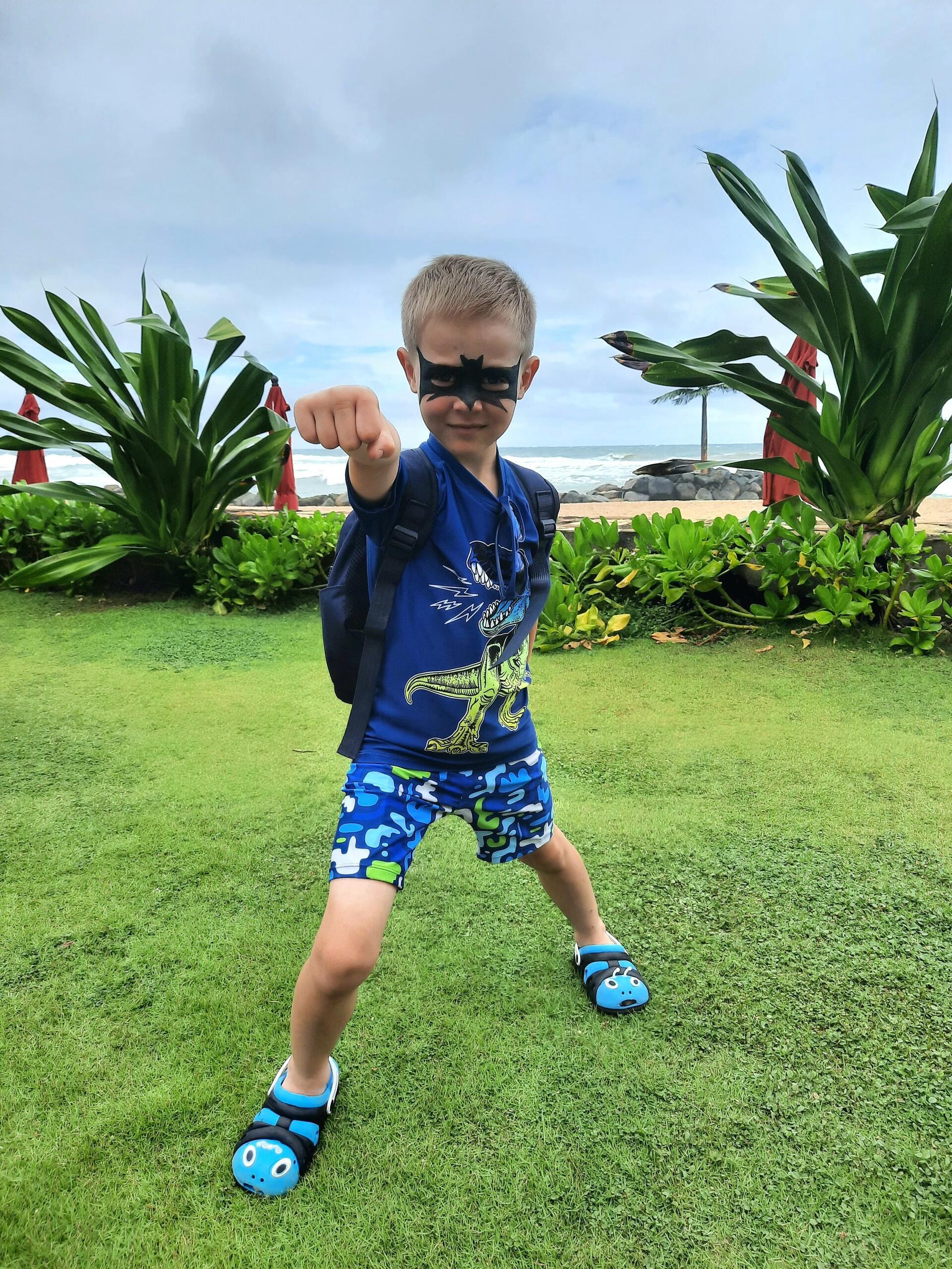 Растёшь достойным Человеком