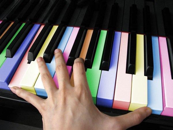 Мне на сцену бы сейчас.