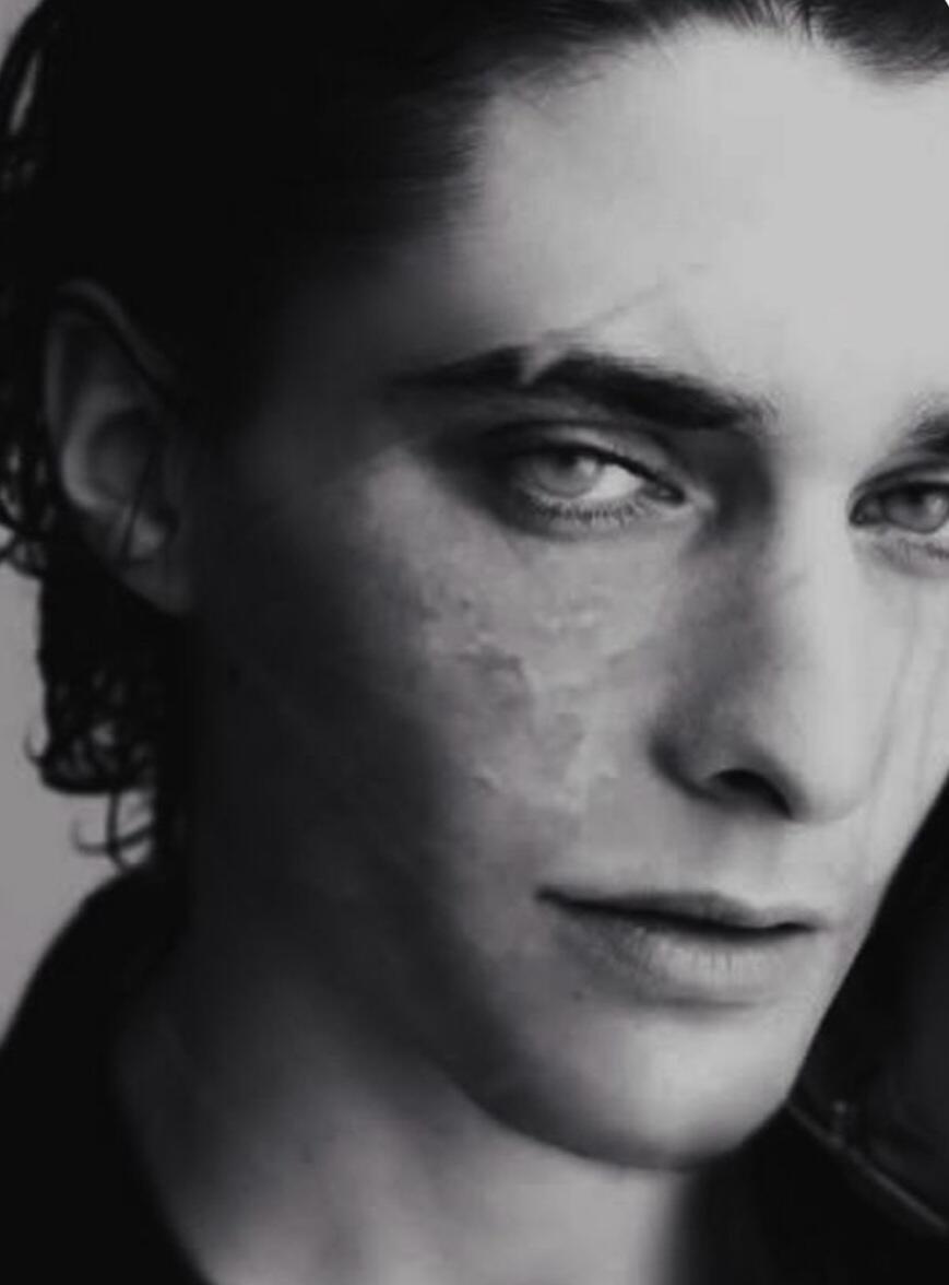 Не увидеть...