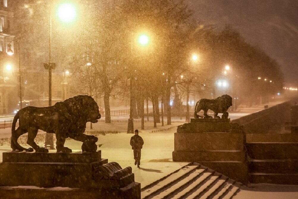 Снежная мартовская ночь.