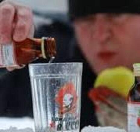 НУ, А ВСЕМУ ВИНОЮ – ВОДКА