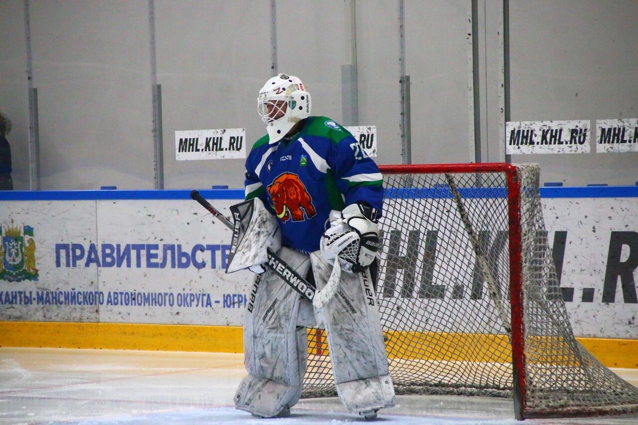 «Росчерками лезвий»