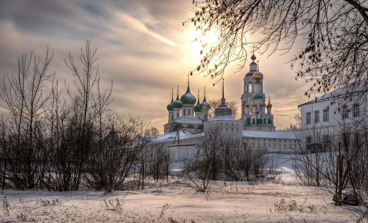 "Вечер,а я жду рассвета..." (21.12.2020)