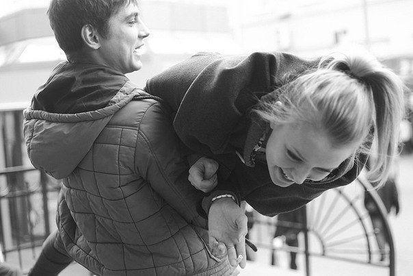 И ЖИЛИ ОНИ...