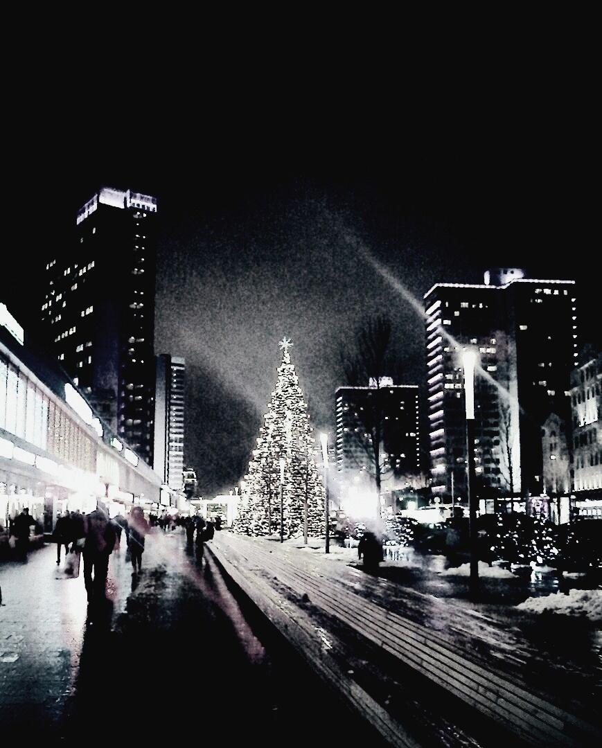 Ночи конверт запечатан луны сургучом...