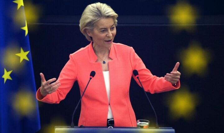 С закупками вакцин