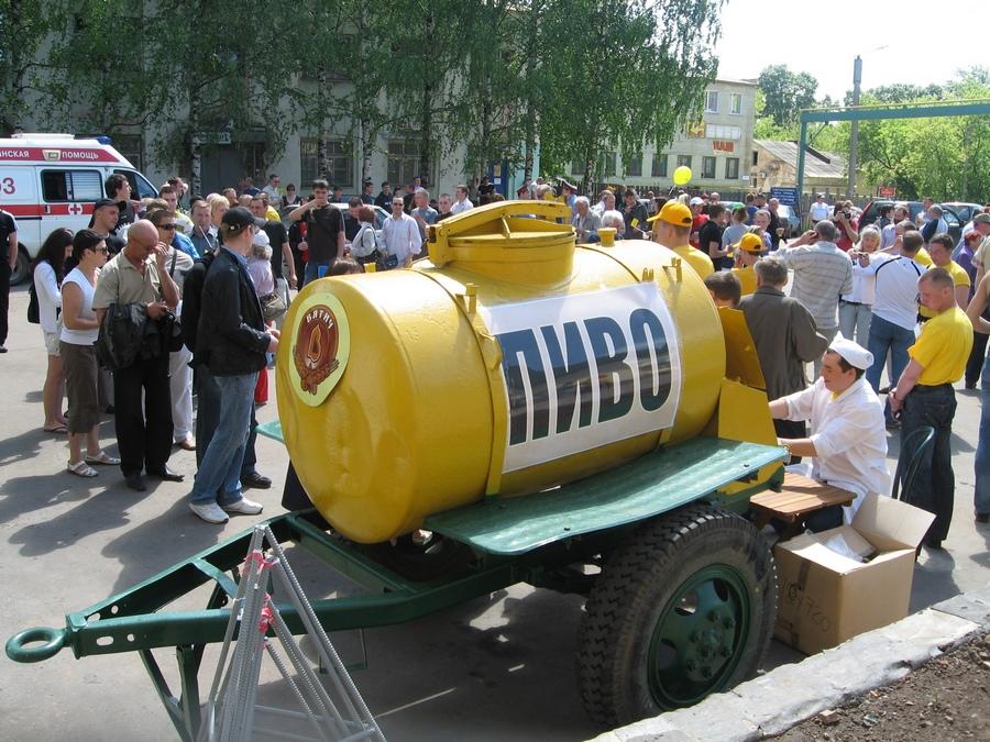 В одном уездном городке весной хотелось пива