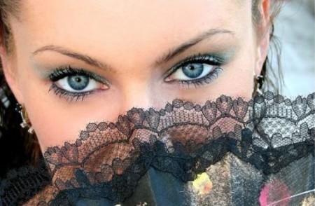 ТЫ, НЕСОМНЕННО, ЖЕНЩИНА-АКТРИСА…