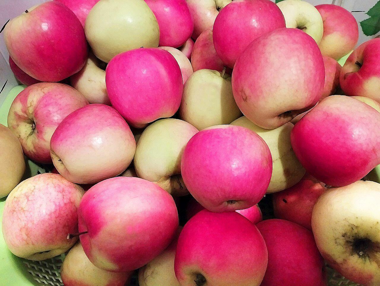 В сенях поселился медовый аромат...