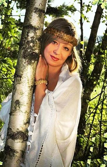 Подойду к березоньке...