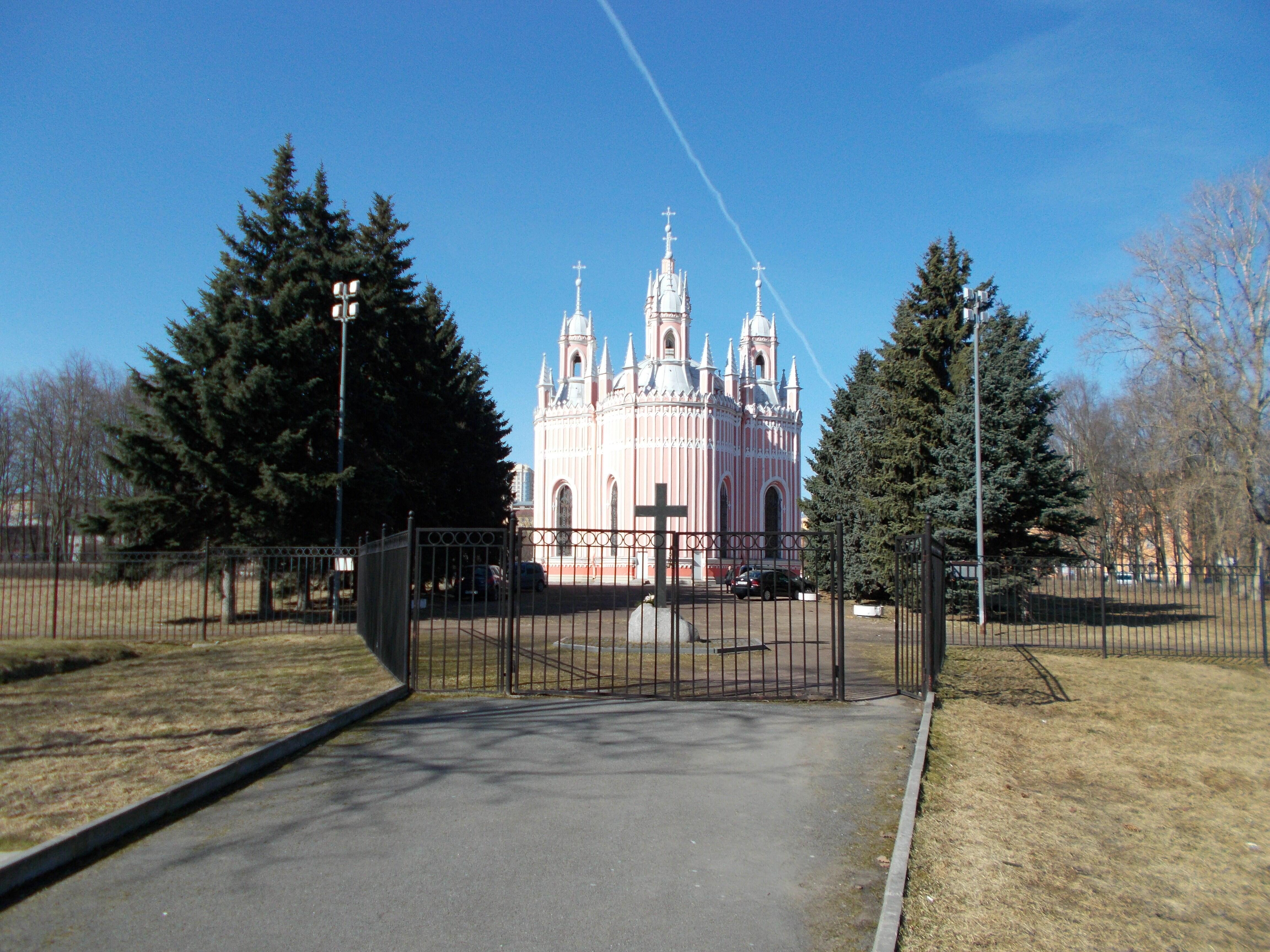 На  речке тихая  волна...Автор - Иван Арсеньевич Голубев-инженер-капитан , награждённый Орденом Красного Знамени  и медалью "За оборону Ленинграда"
