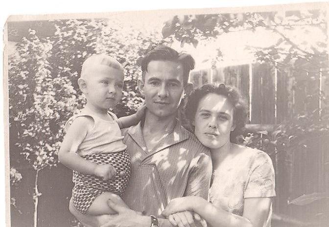 СКВОЗЬ ЗАТМЕНИЕ НА ЗВЕЗДЫ