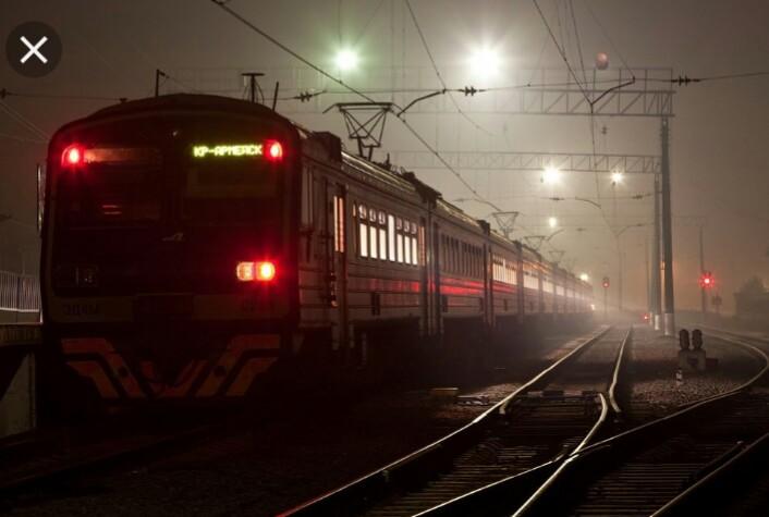 Новоуральским "Граням" - 10 лет