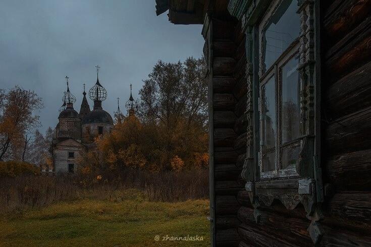 Заходит тьма в осиротевшие дома