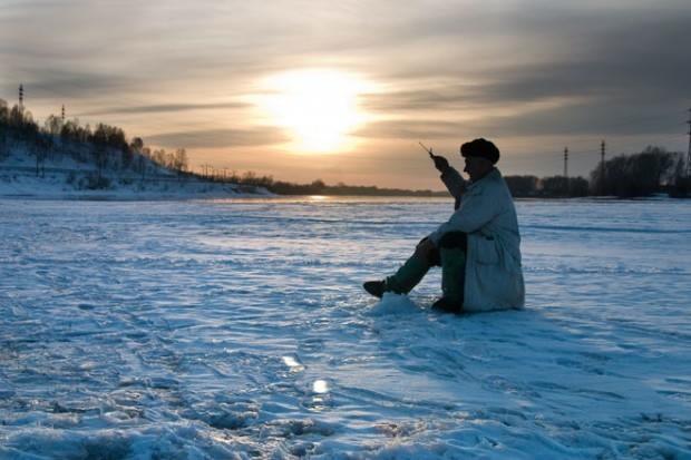 Случай на зимней рыбалке