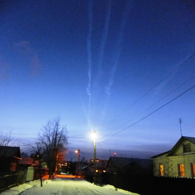 Вечер украдкой приблизился...