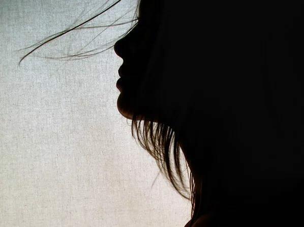 Без прикрас