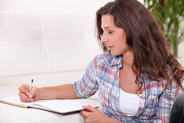 СТРАННАЯ ЛЮБОВЬ!