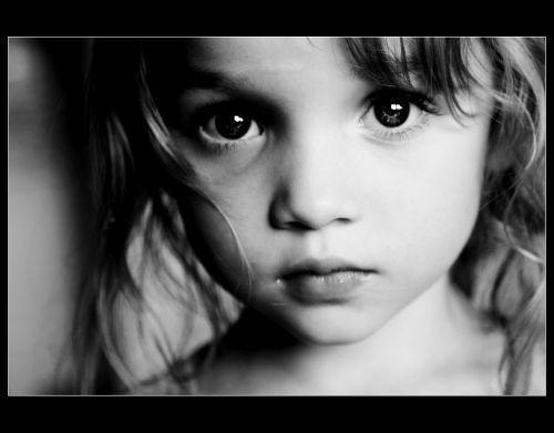 С душой сирот за каменной стеной...