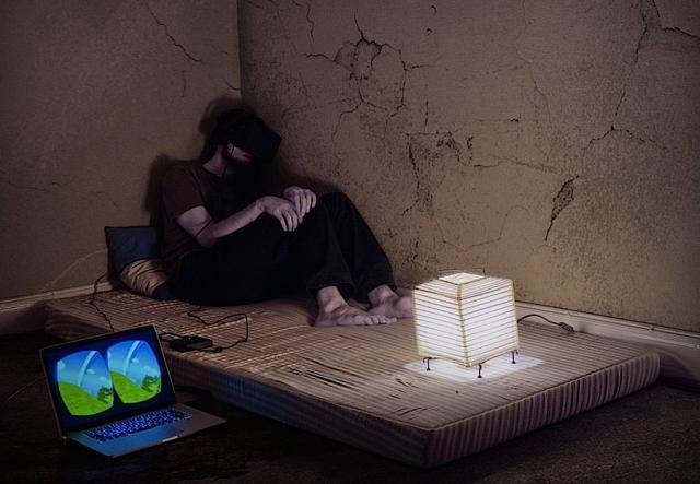 Уходя от суровой реальности