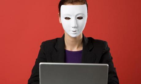 ОТВЕТ НЕИЗВЕСТНОМУ ДОБРОЖЕЛАТЕЛЮ НА КОММЕНТАРИЙ К СТИХУ :  БРАВО АДМИНАМ ! ВИВАТ ПОЭМБУКУ ! ... комментарий удалён в целях безопасности  доброжелателя .