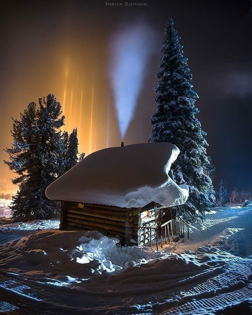 Под ногой хрустит снежок!