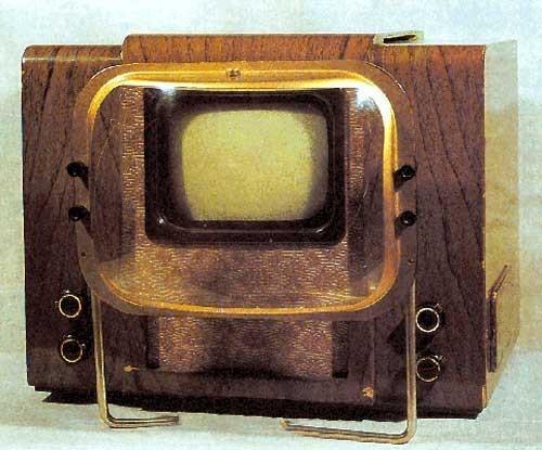 Первый телевизор в стране советов КВН-49