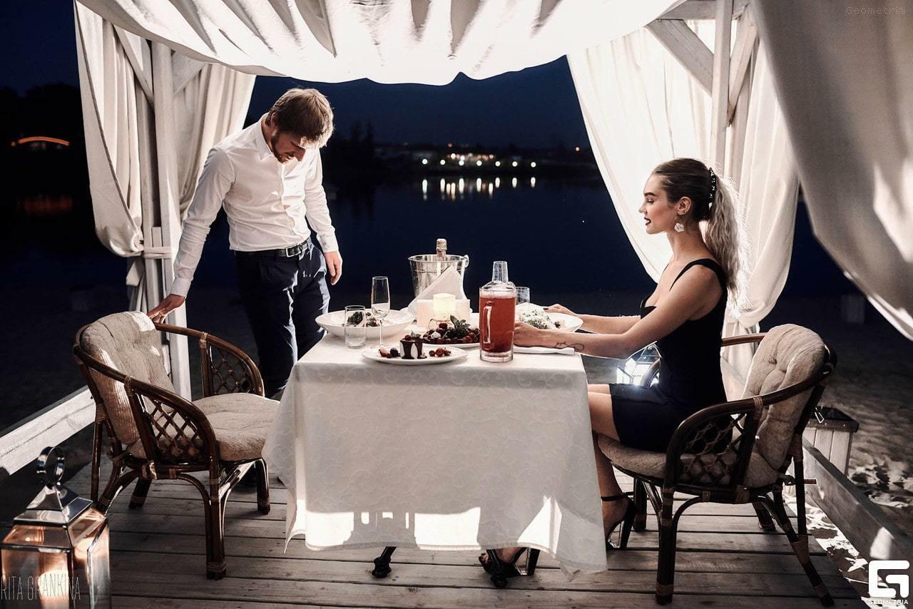Романтический ужин в ресторане
